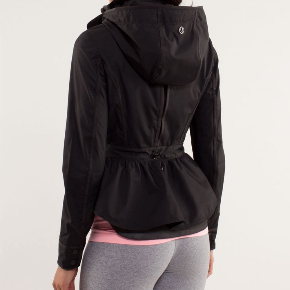 Lululemon out and about jacket